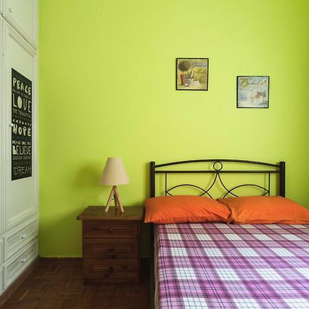 Lovely Small Apartment At Heraklion Center Buitenkant foto